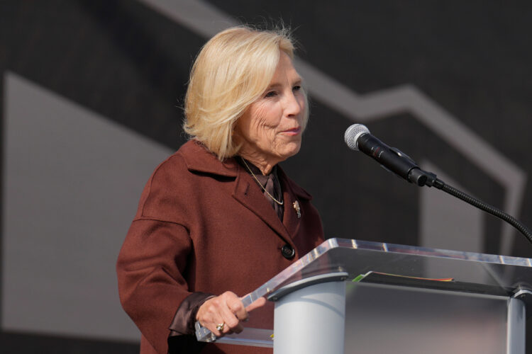 Browns owners Dee and Jimmy Haslam donate $12.5 million toward blood cancer research and treatment